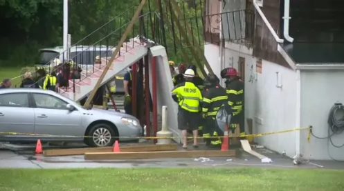 15-year-old girl dead, 3 others hurt in partial building collapse at Portsmouth grad party