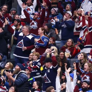 Colorado Avalanche standing pat on Charlie Coyle trade offers for this reason
