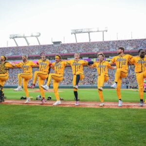 Exhibition baseball team ‘Savannah Bananas’ taking over Dunkin’ in Alexandria