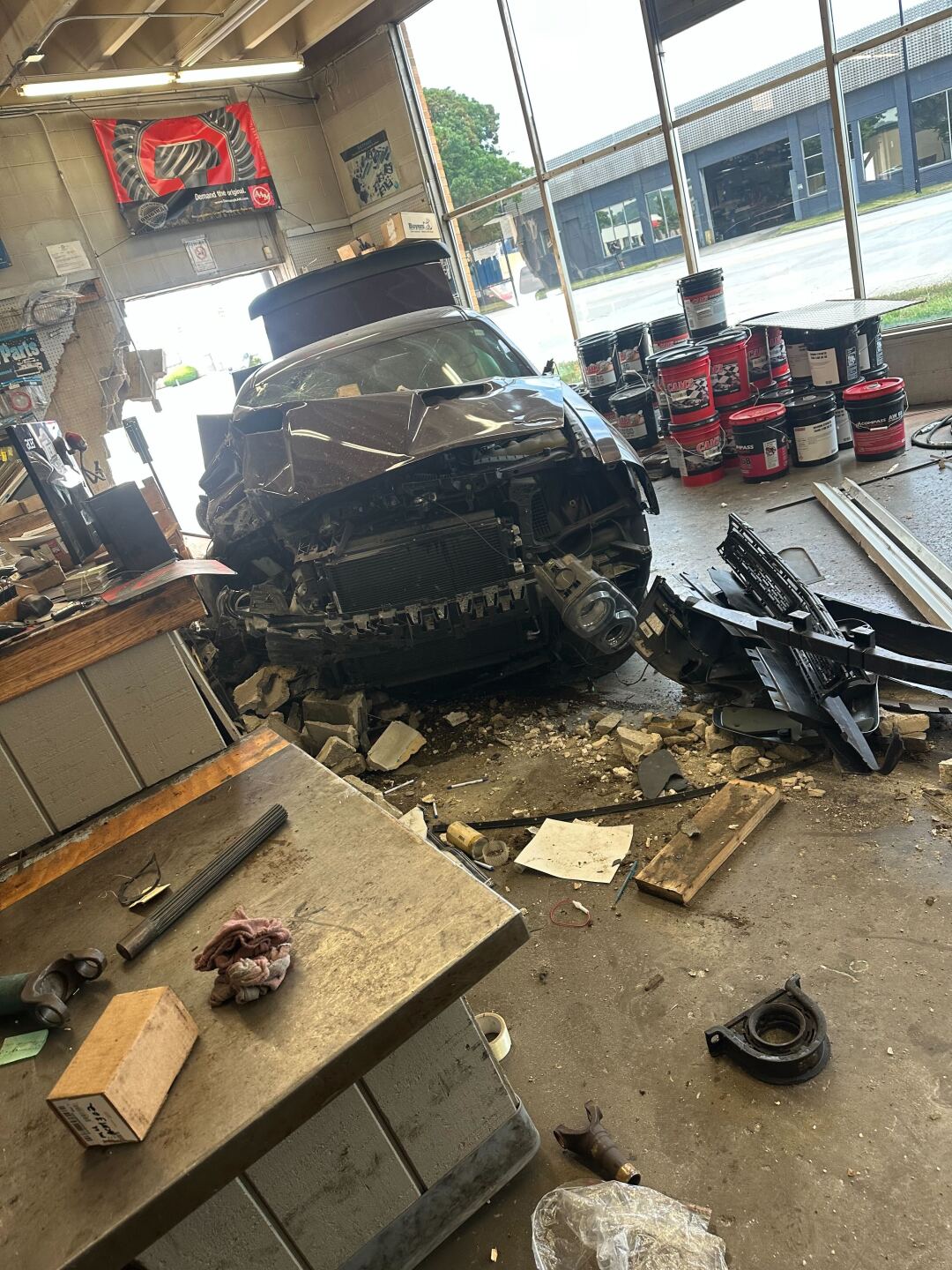 car into building queensgate