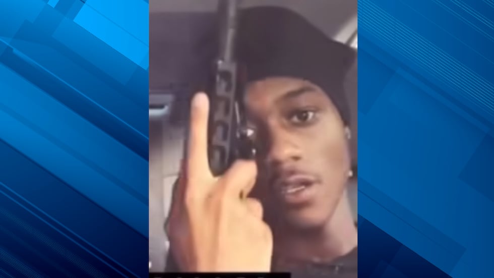 Florence police seek help in identifying robbery suspect